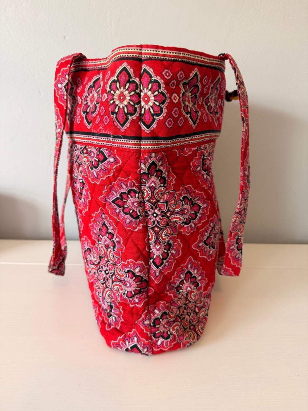 Vera Bradley Frankly Scarlet Tote Bag with Tortoise Shell Toggle - Picture 4 of 8